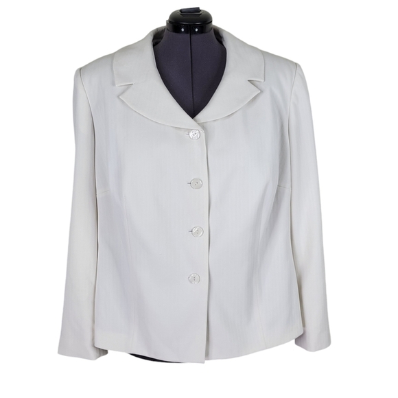 Emily Blazer Plus Size 22W Textured Notch Collar 4 Button Stretch Lined White - Picture 1 of 9